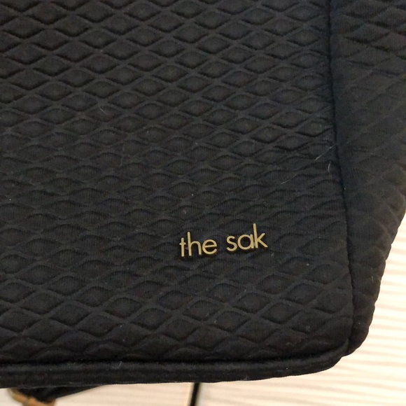 NWT the sak neoprene/scuba-style black diamond-patterned backpack. - Picture 2 of 12